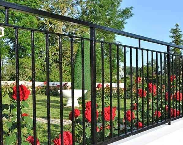aluminum fence around a house
