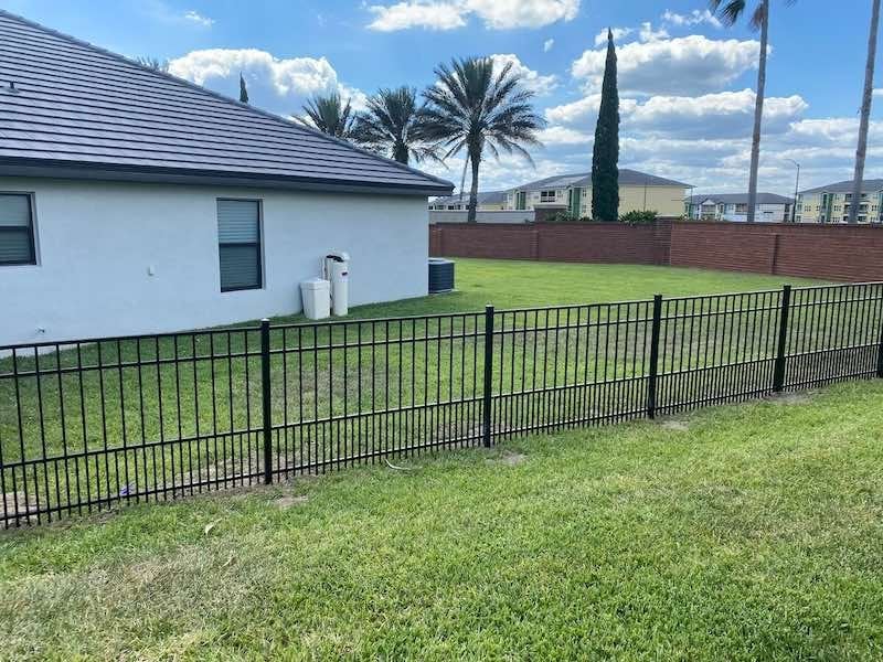 Aluminium_fence