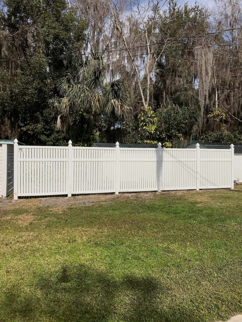 Vinyl_fence