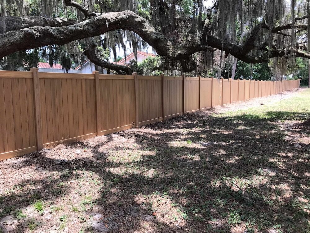 Vinyl_fence